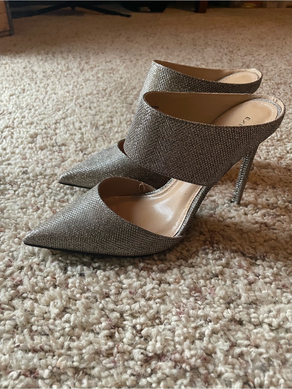 Metallic Gold/Silver Pointed-Toe High Heel Size 9